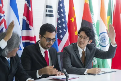 Government Coordination and Universal Support